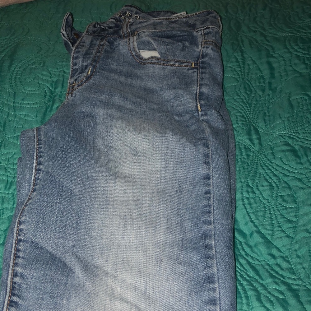 Light wash jeans